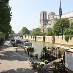 Private Apartment - River Seine - Notre Dame